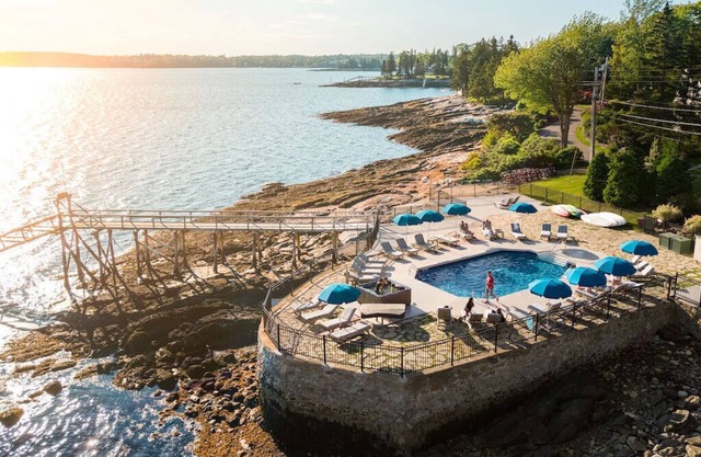 Oceanfront 2Q Rm | Coastal Vibe | No Hidden Fees