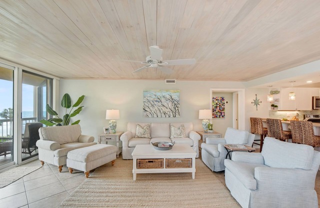 Oceanfront 3 BR/3 BA at the beautiful King and Prince Resort