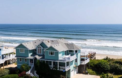 Oceanfront Gem w Pool and Spas GameRm Dune Walkover