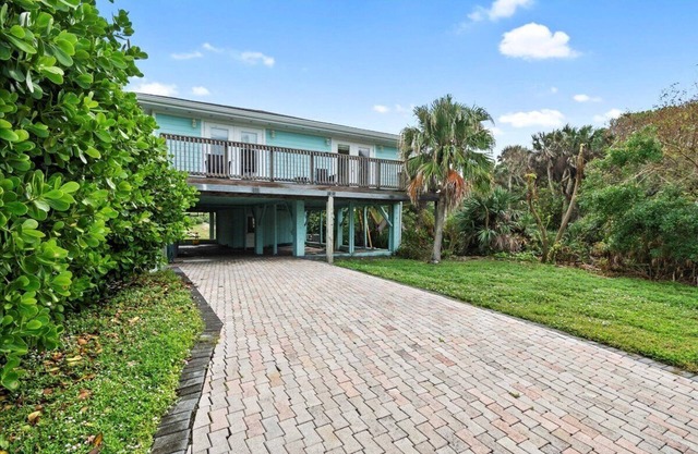 Oceanfront Paradise - Vero Beach with Intracoastal Views Too!