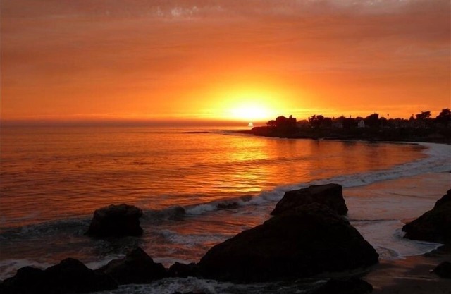 Oceanfront Santa Cruz - Pet Friendly!