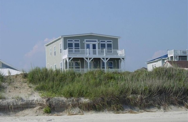 Oceanfront, September Specials, Private Heated Pool, EV charging, Elevator