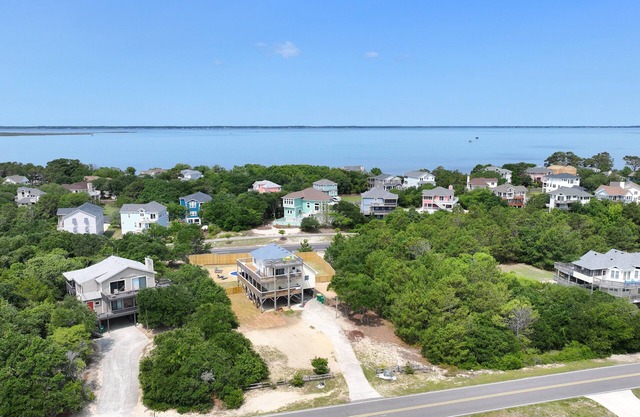 Oceanside, close to beach & shopping! WC904, What's Up Beaches