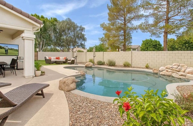 Ocotillo Oasis - 4BR Heated Pool Optional Near Golf, DT Chandler & Scottsdale
