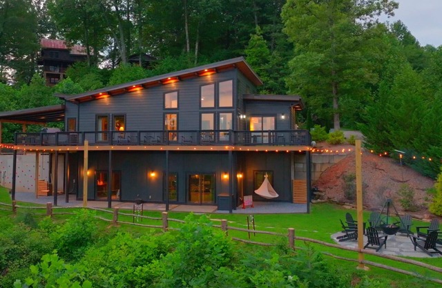 October Bryson City Luxury Cabin: Hot Tub Mountain Views Theater + Arcade