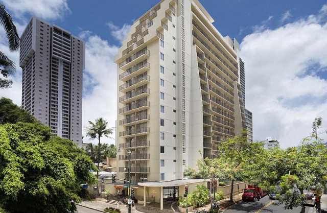 Ohia Waikiki Studio Suites