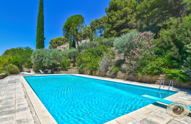 Old country house with swimming pool and tennis court