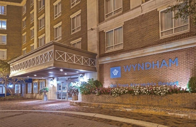 Old Town Alexandria|2BR/2BA King Bed Suite