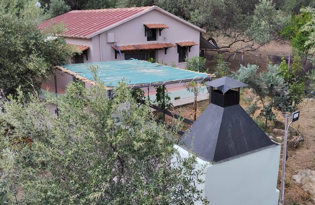 olea cottage, a peaceful retreat in an olive grove in Galatas.