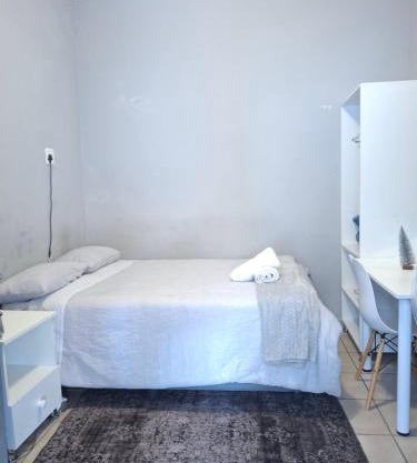 OlimG Stays Budget Room 2