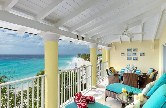 On Dover Beach, close to golf, surfing and much more. Discounts available