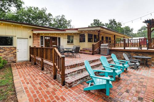 On-Site River Access Fishing Retreat in Granbury!