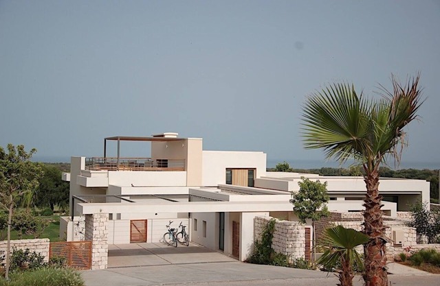 On the Gulf of Mogador, splendid Villa, ocean view, private heated pool