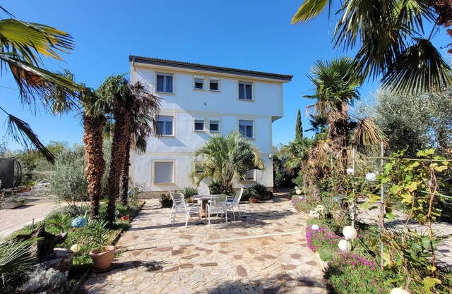 One bedroom apartment with air-conditioning Milovcici, Krk (A-23577-b)