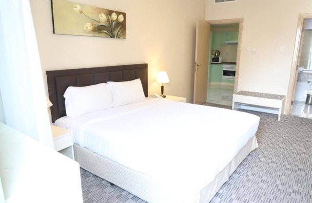 One Bedroom Apartment Near Burjuman Metro Station By Luxury Bookings
