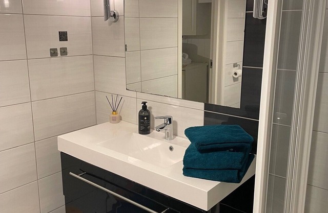 One Bedroom Apartment - Centrally located!