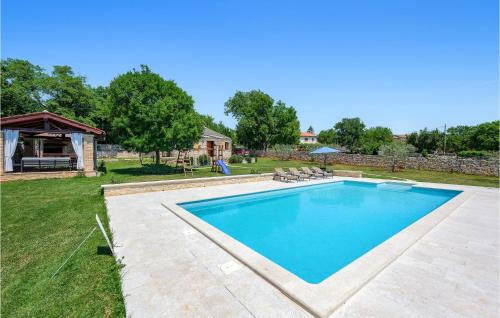 One-Bedroom Holiday Home In Cukrici