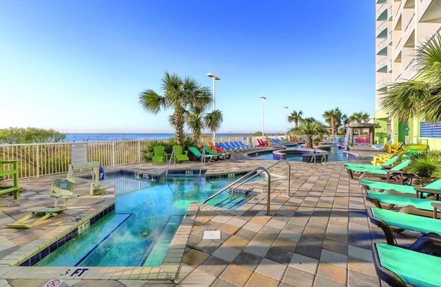 One Bedroom, Ocean Front, Luxury Condo, Myrtle Beach, SC (1893591)