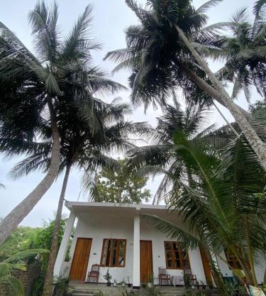 One FS Hotel Arugambay