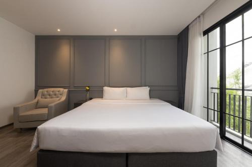 One Patio Hotel Pattaya - SHA Extra Plus