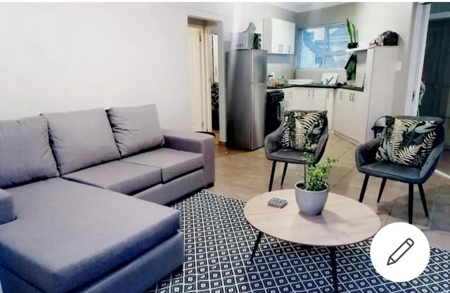 Ons Strandhuisie Mh18 in Pearly Beach