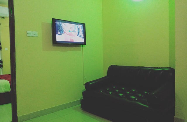 Opelia Beach Resort Behind KFC, 120m inside, 1 minute walking distance from KFC