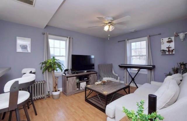 Open Concept APT with Full Gym