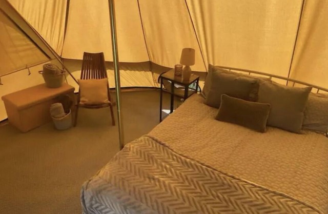 Opulent Emperor Tent: Luxury Glamping