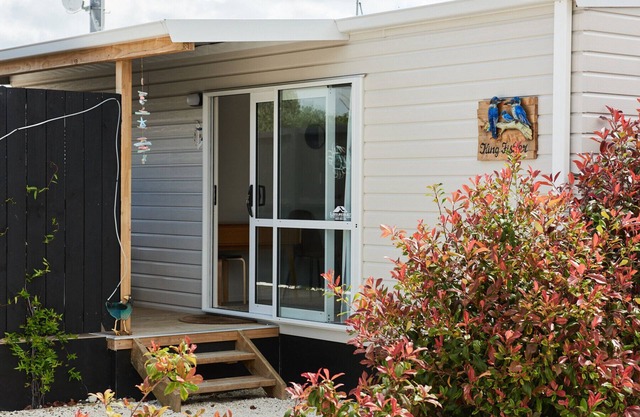 Orewa Kiwi Cabins - Kingfisher