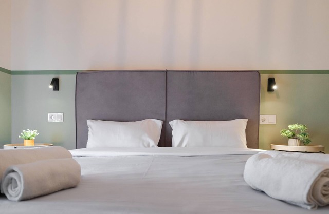 Orsiida Classic Double Room Volos