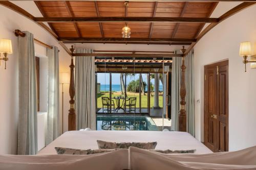 Oruva Beachside Villa