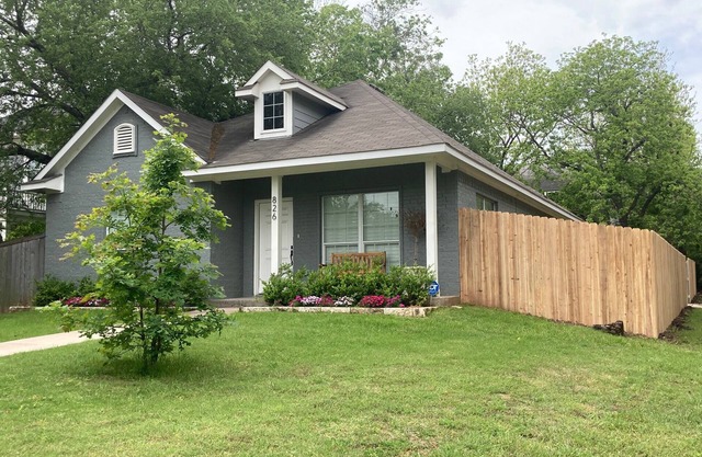 Oso Comfortable Cottage - Designed by the Harps - Sleeps 8