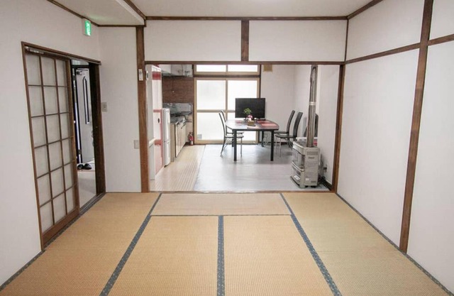 Otaru Katsunai House