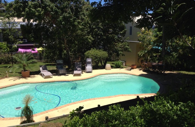Ouemoplage Araucaria independent studio in a villa