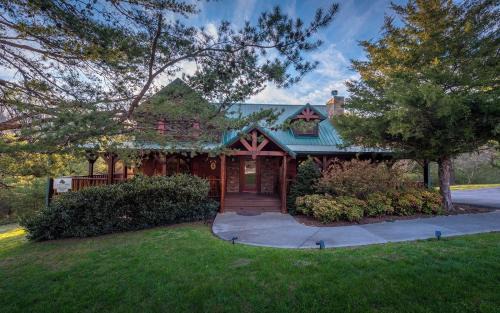 Owlpine Lodge
