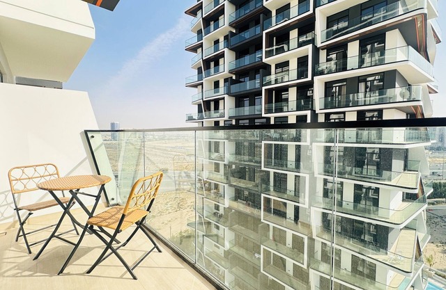 OYO 1289 Home Premium 1Bed Apartment At