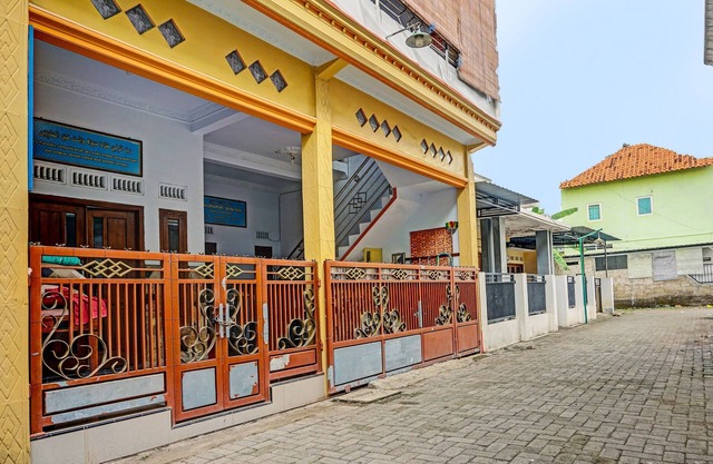 OYO 91928 Noril Haromain Homestay Syariah