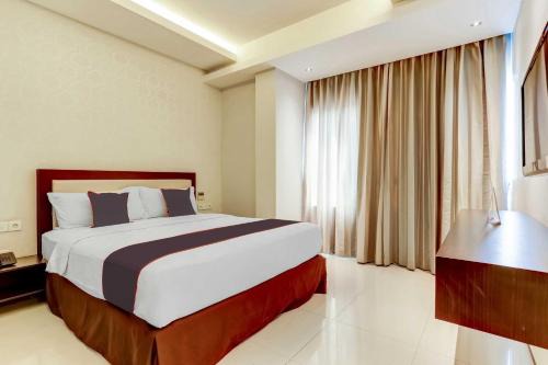 OYO 94723 Premium Legian Hotel