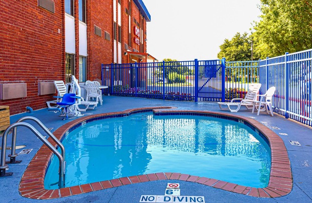 OYO Hotel Irving DFW Airport South