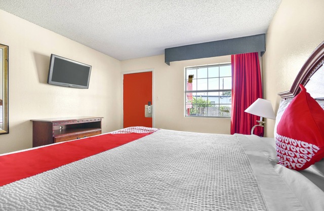OYO Hotel San Antonio Lackland near Seaworld
