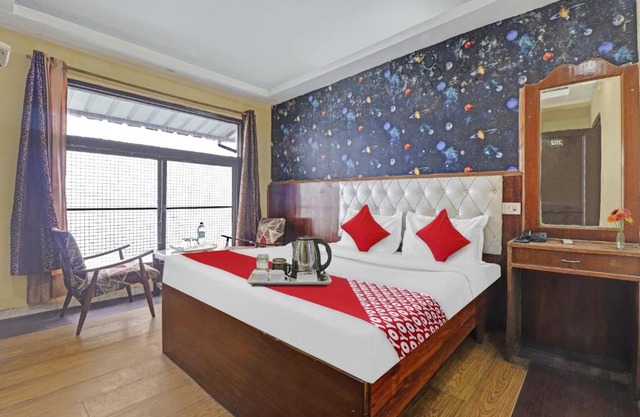 OYO Valentine Inn