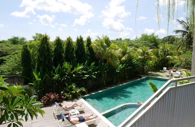 Padang-Padang Inn