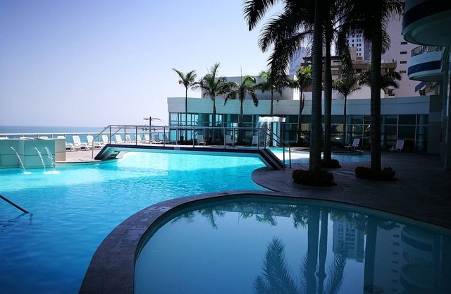 Palmetto Penthouse Deluxe Beautiful View and Sunset Floor 39