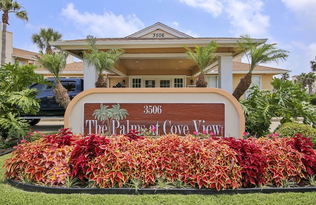 Palms at Cove View 1602 - Jamey's Beach Condo