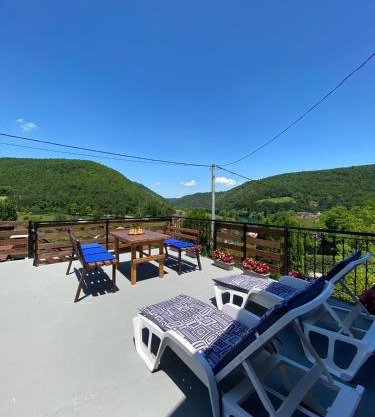 Panorama Pokoj Apartments