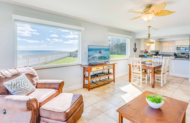 Panoramic Beachfront Views – Ground-Floor Corner Condo, Pool Access & Steps to Beach 🏝️