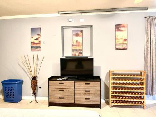 Papaya a New Spacious Apartment with a Sea View and Perfect Location