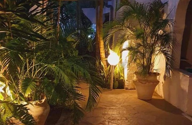 Paradise Lagoon B&B