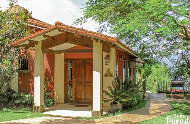 Paradise Suite, Villa Noelia, Beautiful house on Lake Coatepeque.