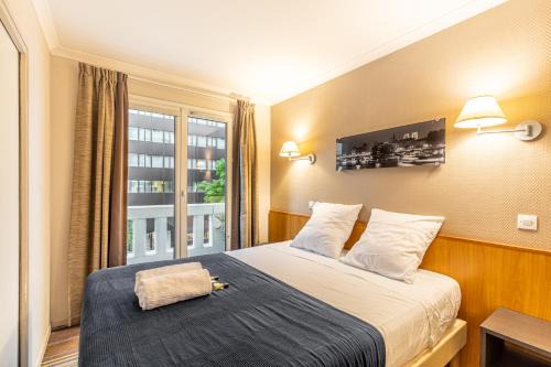 Paris Expo Apart Hotel - Porte de Versailles - 2R & Parking
